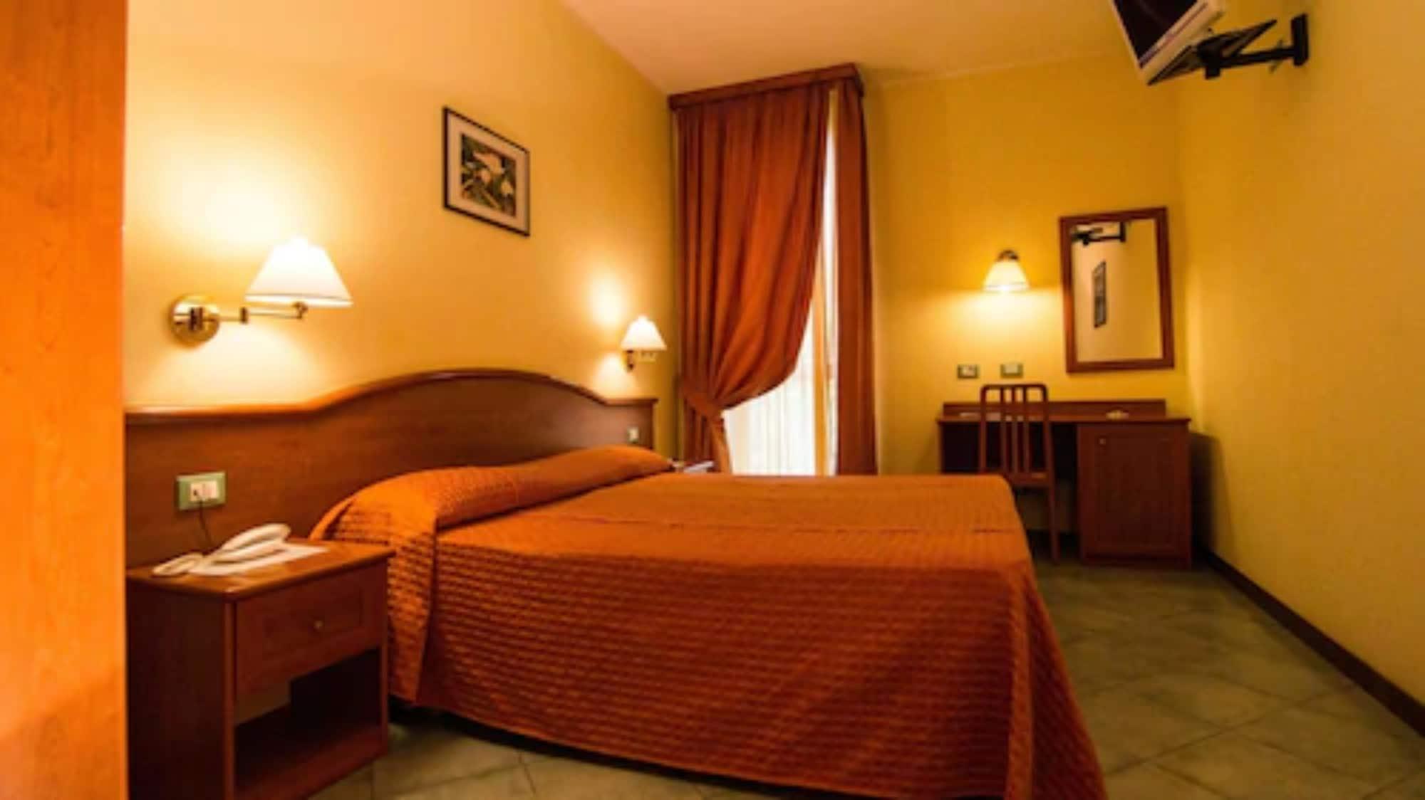 Hotel Degli Amici Artena Extérieur photo