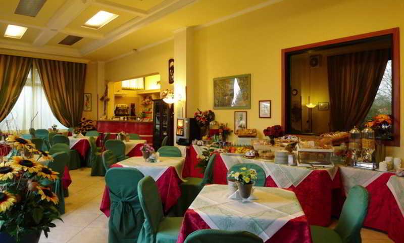 Hotel Degli Amici Artena Extérieur photo