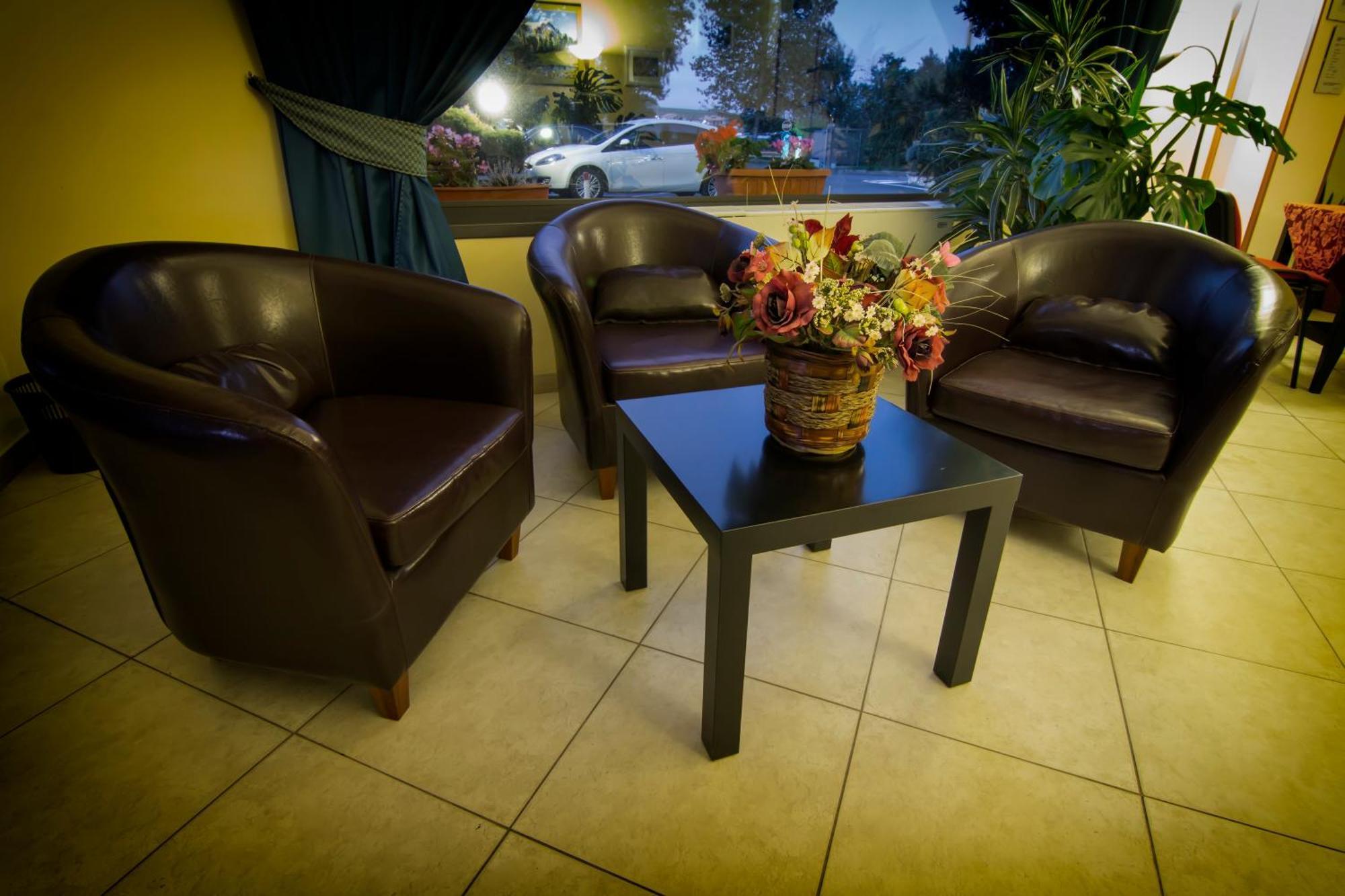 Hotel Degli Amici Artena Extérieur photo