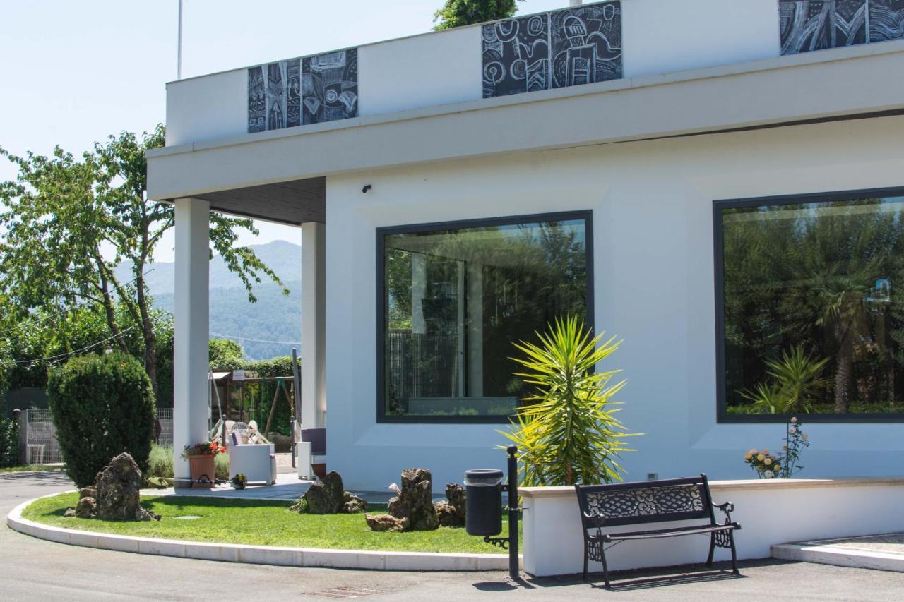Hotel Degli Amici Artena Extérieur photo